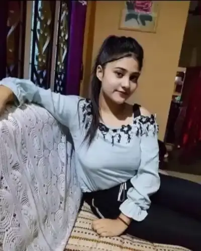 Call Girls Service in Zira