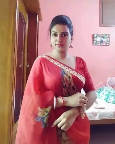 Escorts Zira